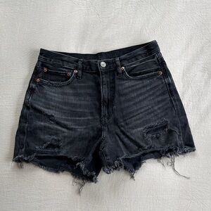 American Eagle 90s Boyfriend Short